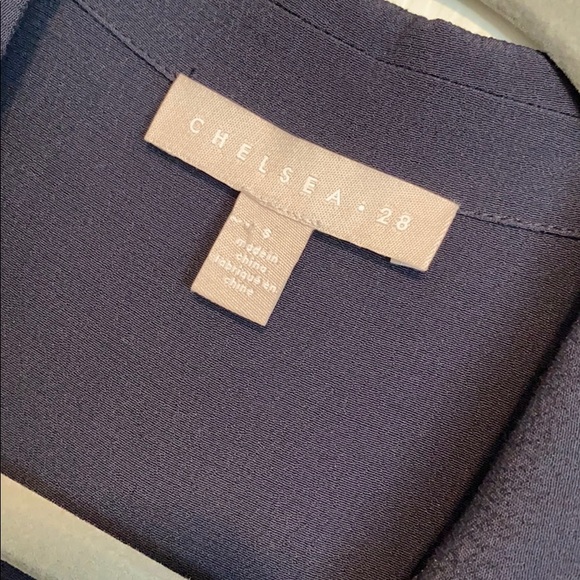 Blouse - Picture 2 of 8